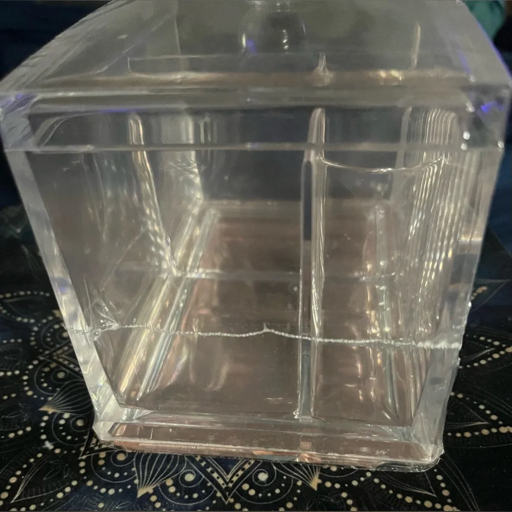 Groovi Beauty Makeup Organizer- The Frenchy